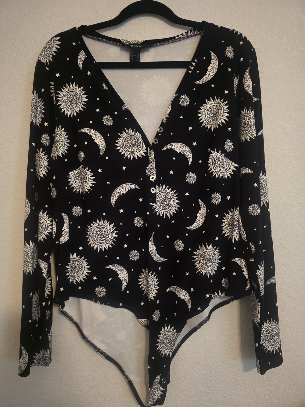 Forever 21 Black Moon & Sun Print Long Sleeve Bodysuit 1X